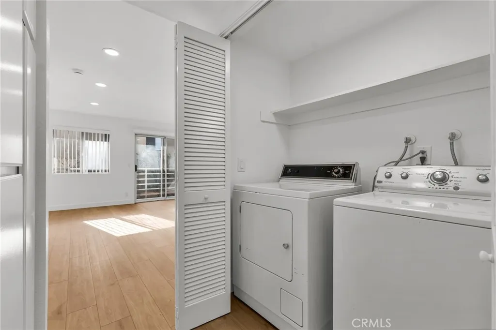 Additional image 11 of 712 5th Street, Hermosa Beach, CA 90254