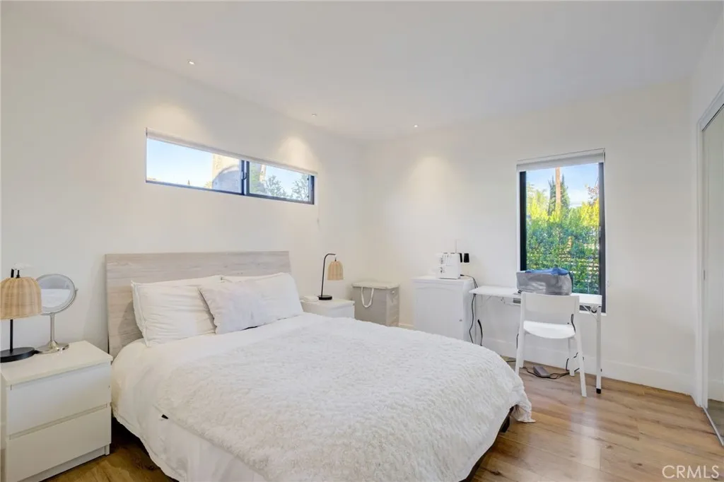 Additional image 118 of 8161 Encino Avenue, Northridge, CA 91325