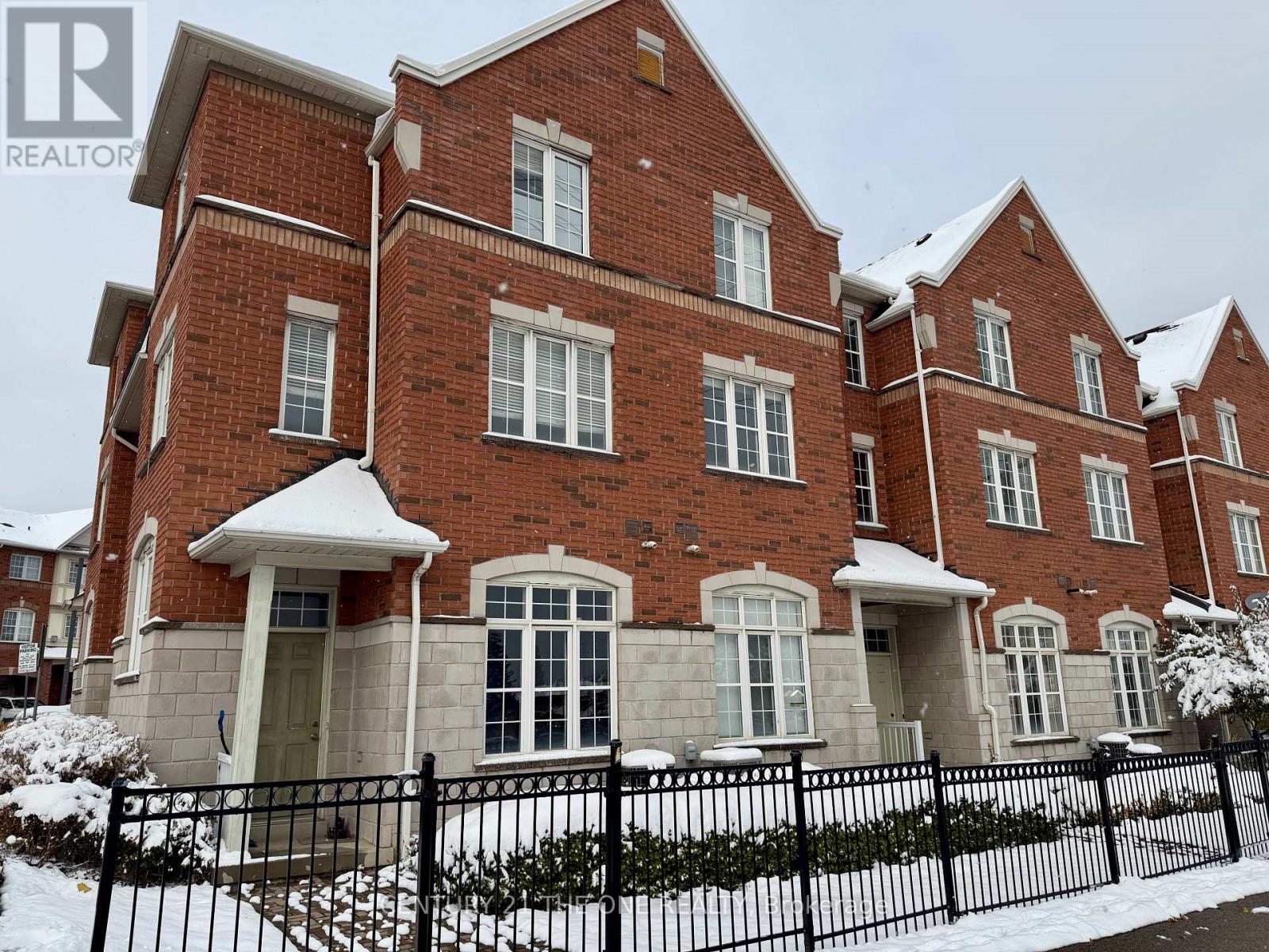 56 - 3030 BREAKWATER COURT|Mississauga (Cooksville), Ontario L5B4N8