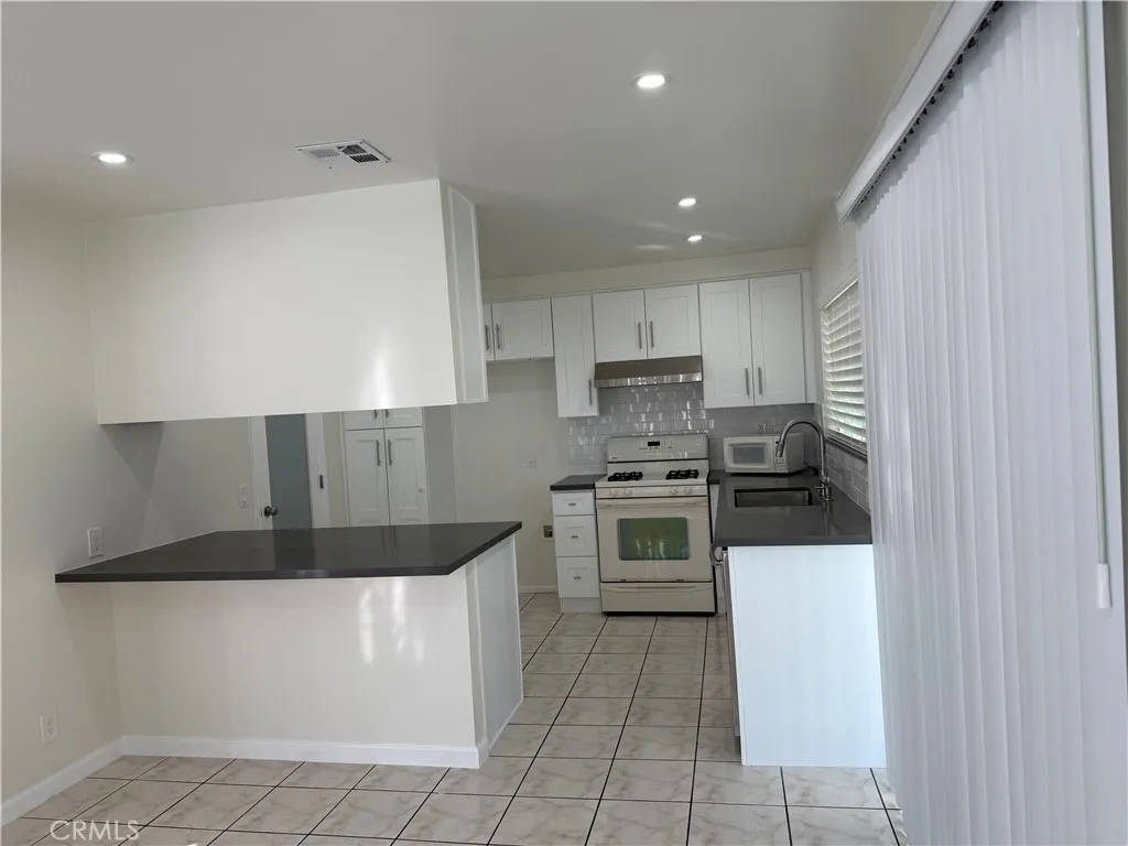 Additional image 3 of 1528 E Raymond St, Ontario, CA 91764