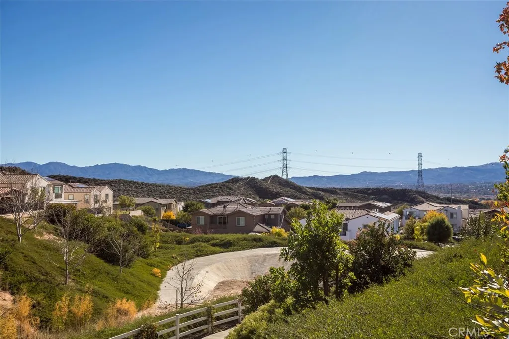 Additional image 41 of 24824 Carbon Ln, Valencia, CA 91354