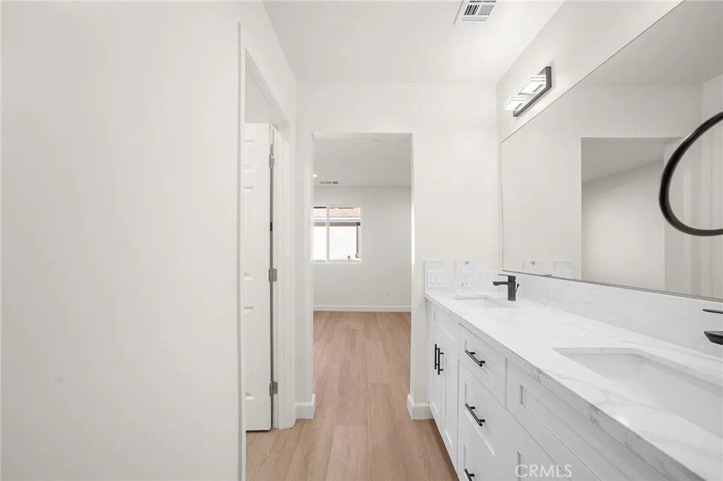 Additional image 40 of 900 W Hert Street, Colton, CA 92324