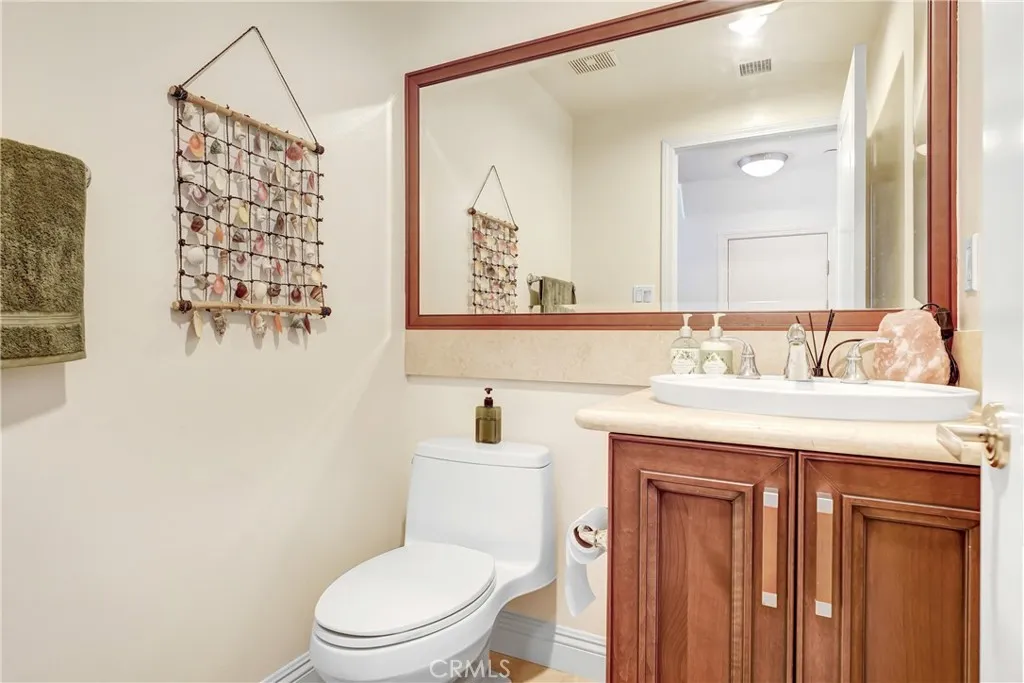 Additional image 11 of 11323 Huston St Unit 11, North Hollywood, CA 91601