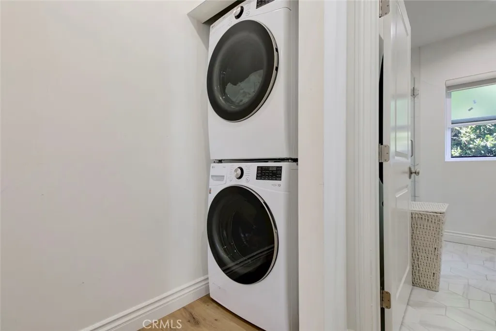 Additional image 39 of 5208 Goodland, Valley Village, CA 91607