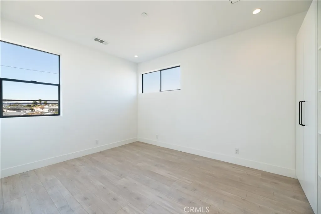 Additional image 40 of 1807 S Longwood Ave, Los Angeles, CA 90019