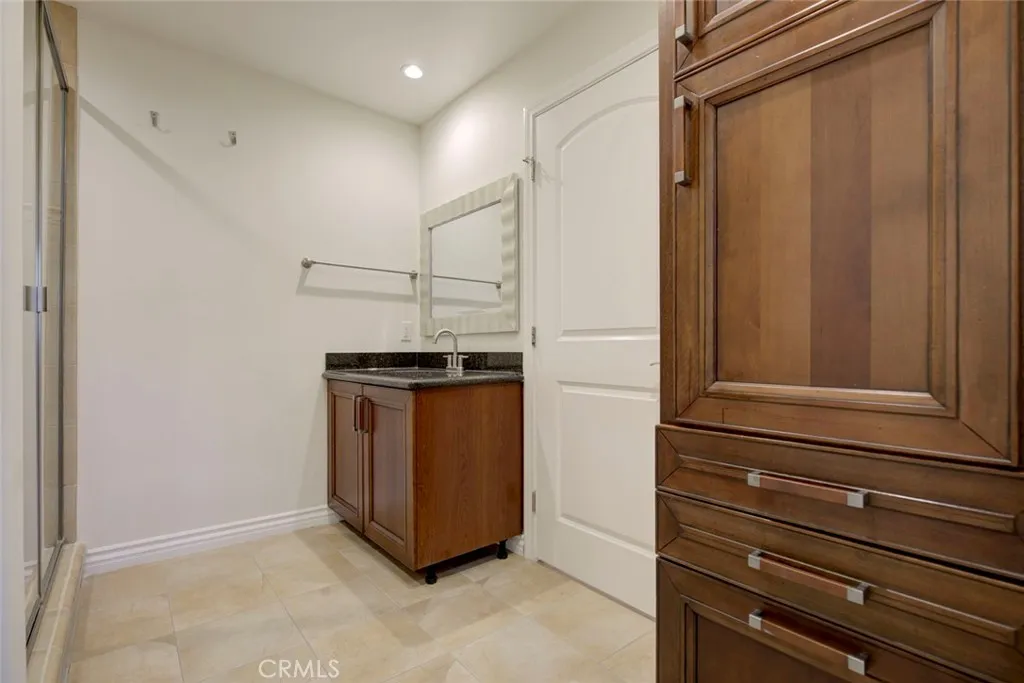 Additional image 25 of 556 E Palm Avenue Unit 102, Burbank, CA 91501