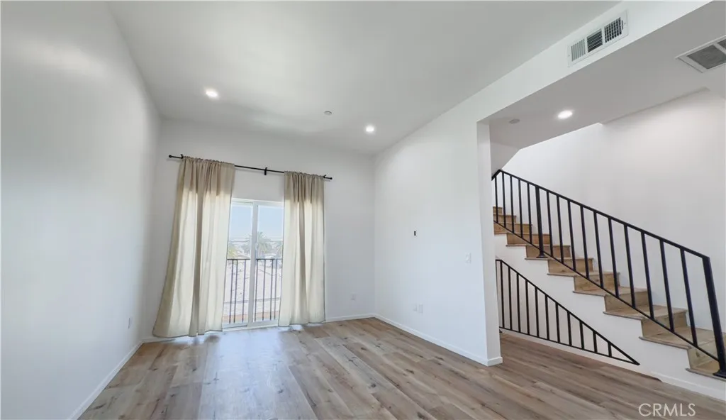 Additional image 5 of 121 S Coronado Unit 1/2, Los Angeles, CA 90057