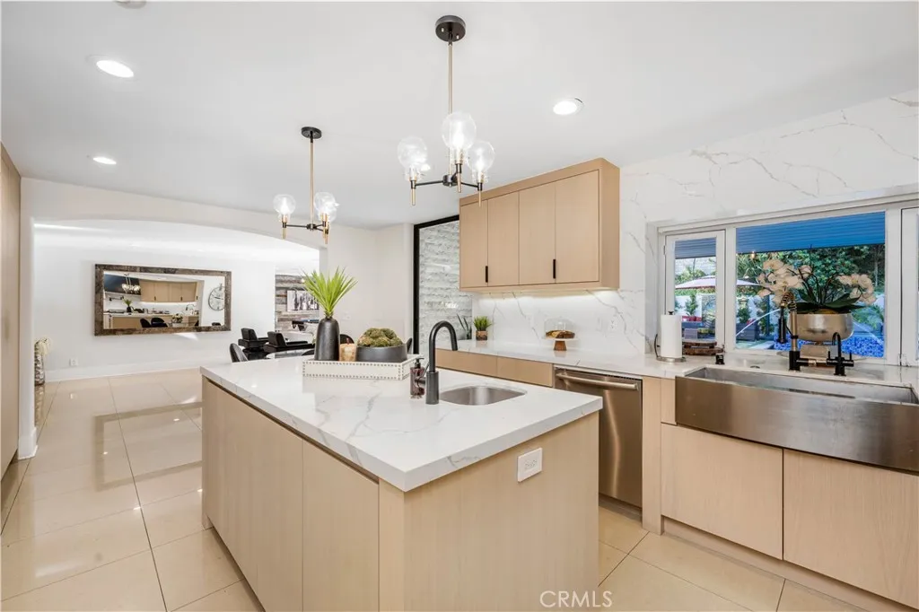 Additional image 7 of 3677 Eddingham Avenue, Calabasas, CA 91302