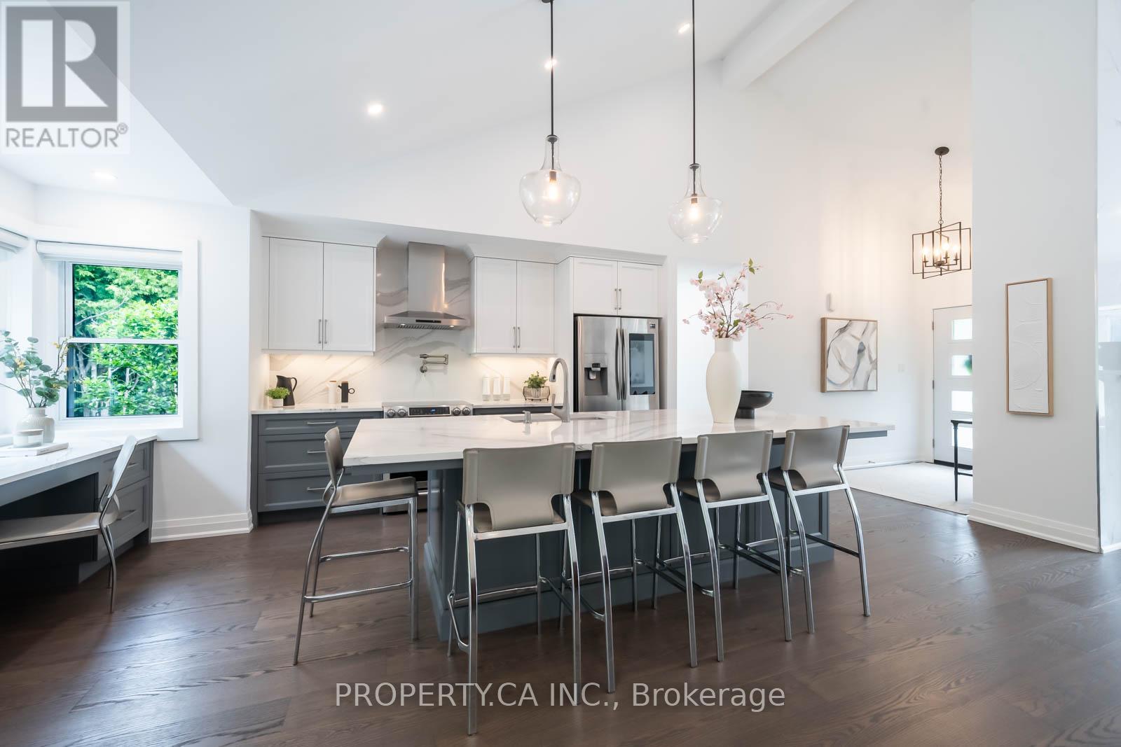 1533 ROMETOWN DRIVE|Mississauga (Lakeview), Ontario L5E2T8