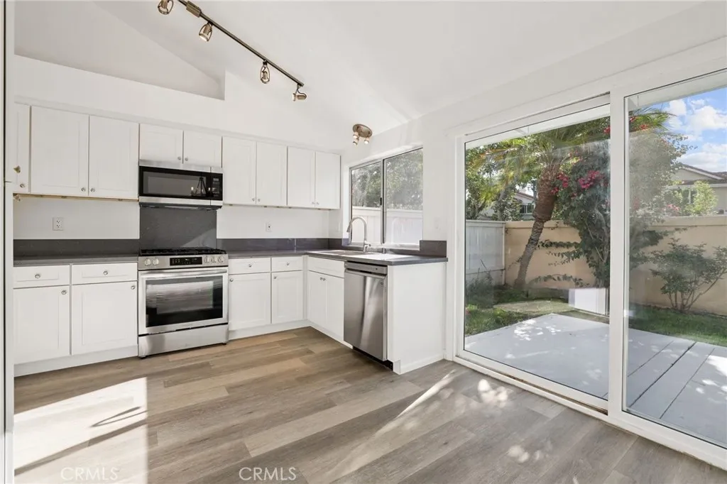 Additional image 49 of 4 Del Azul, Irvine, CA 92614