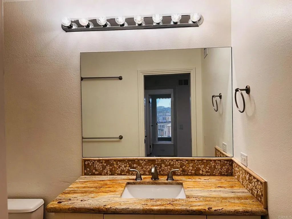 Additional image 38 of 4587 Cove Drive, Carlsbad, CA 92008