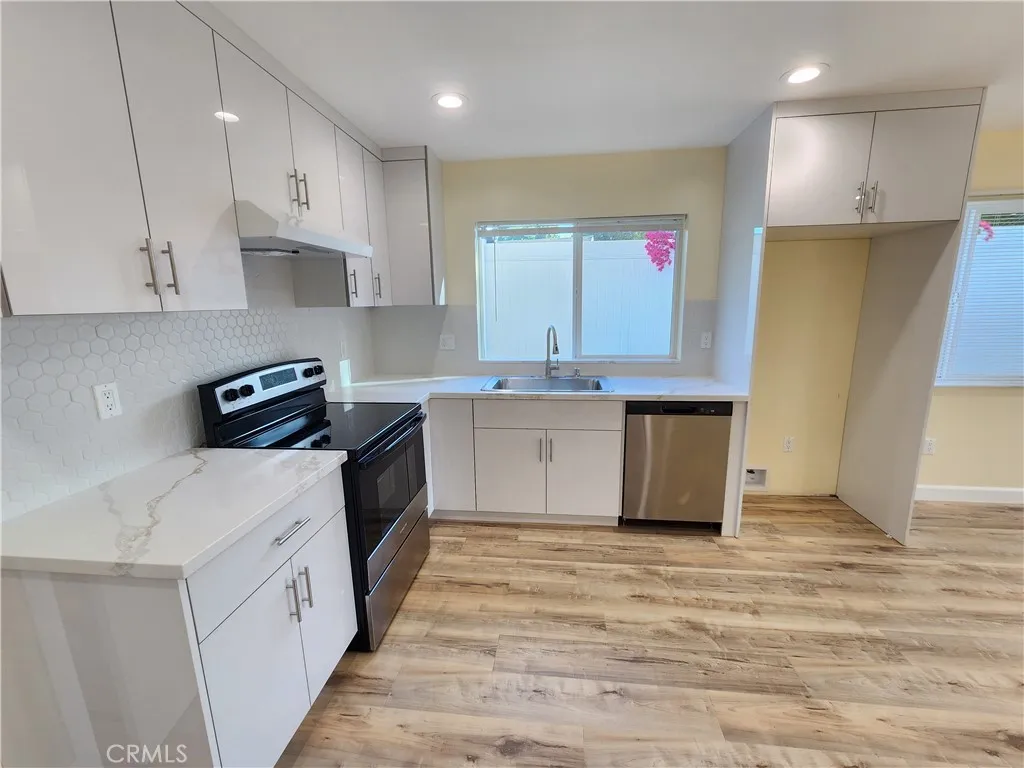 Additional image 7 of 16432 Halsted St., North Hills, CA 91343