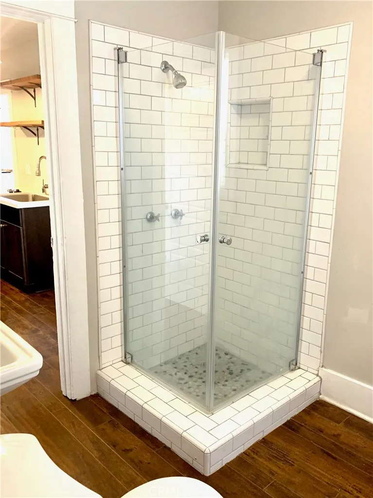 Additional image 24 of 220 Palm Pl, Pomona, CA 91767