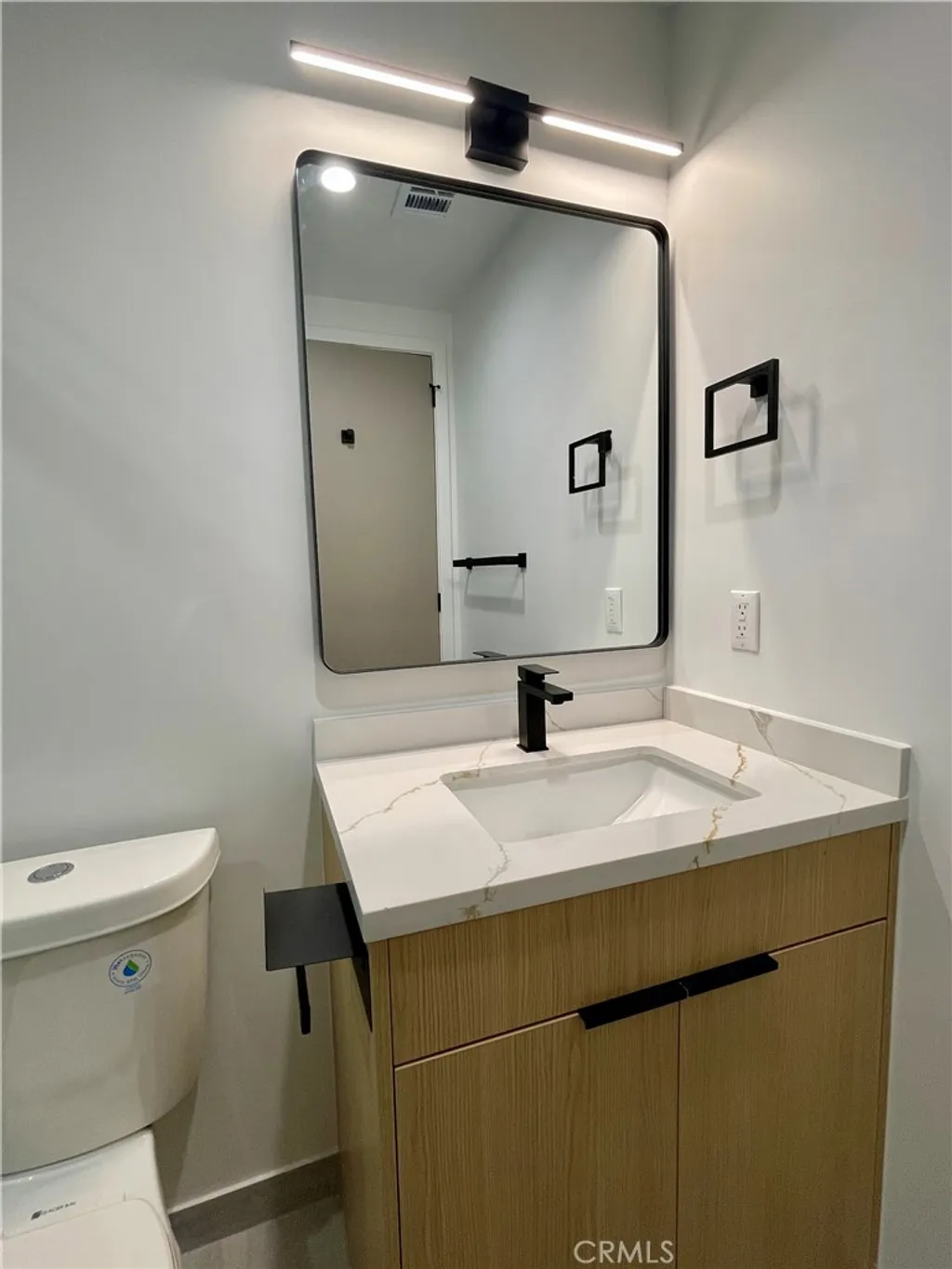 Additional image 8 of 613 W 41st Place, Los Angeles, CA 90037