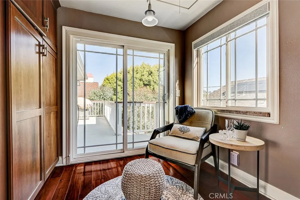 Additional image 73 of 718 S Broadway Unit C, Redondo Beach, CA 90277