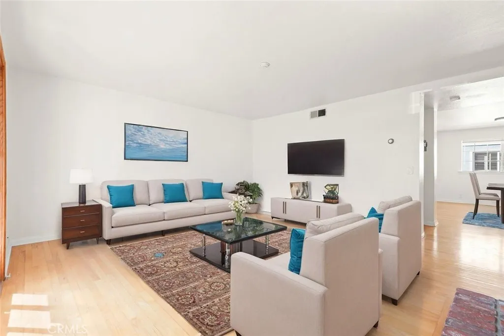 Additional image 51 of 313 N Broadway, Redondo Beach, CA 90277