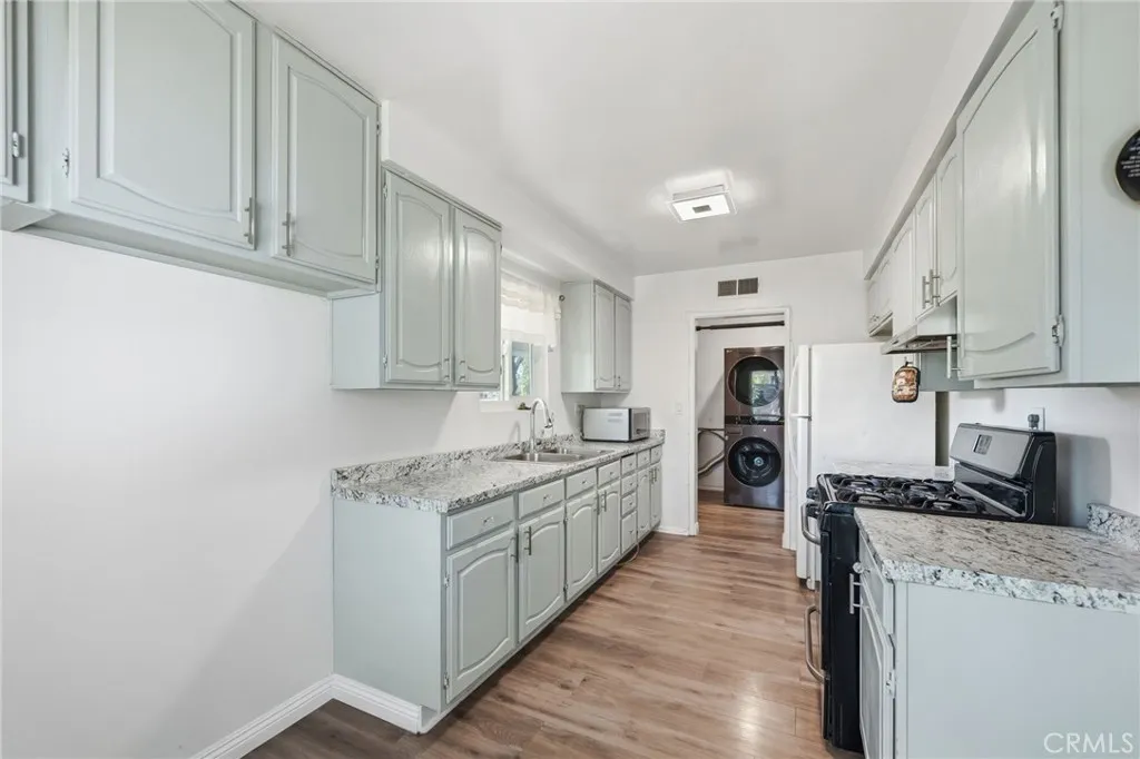 Additional image 7 of 10418 Gothic Avenue, Granada Hills, CA 91344