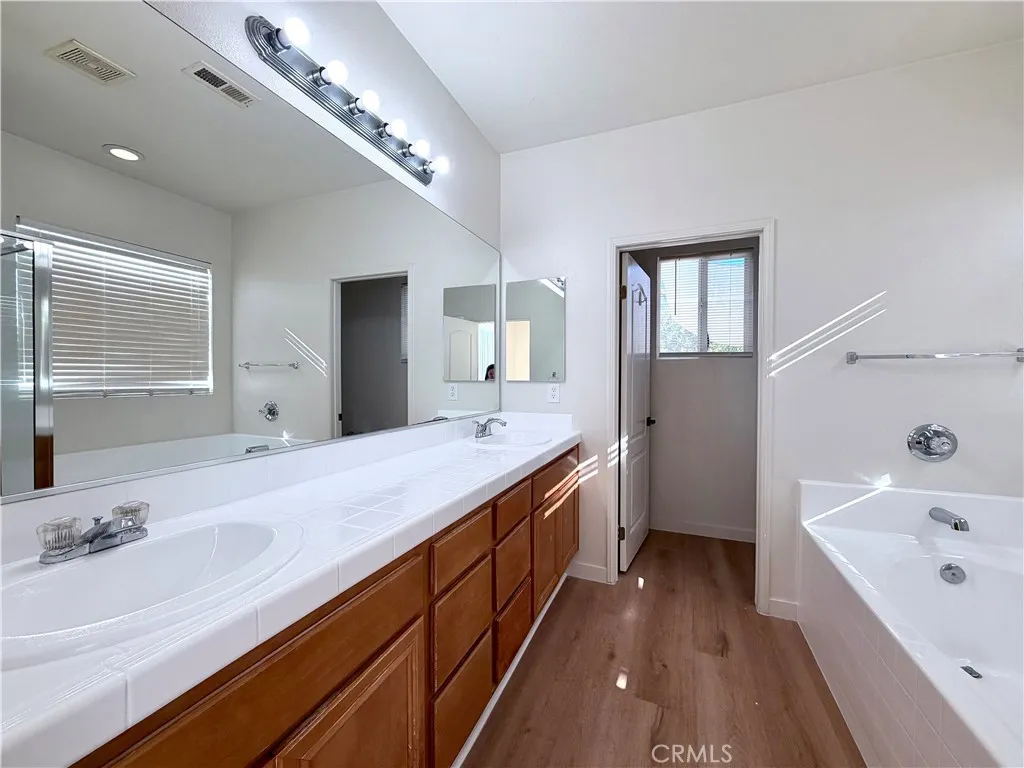 Additional image 12 of 1042 Sun Up Cir, San Jacinto, CA 92582