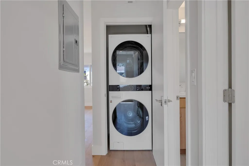 Additional image 10 of 1034 Grant St #1R, Santa Monica, CA 90405