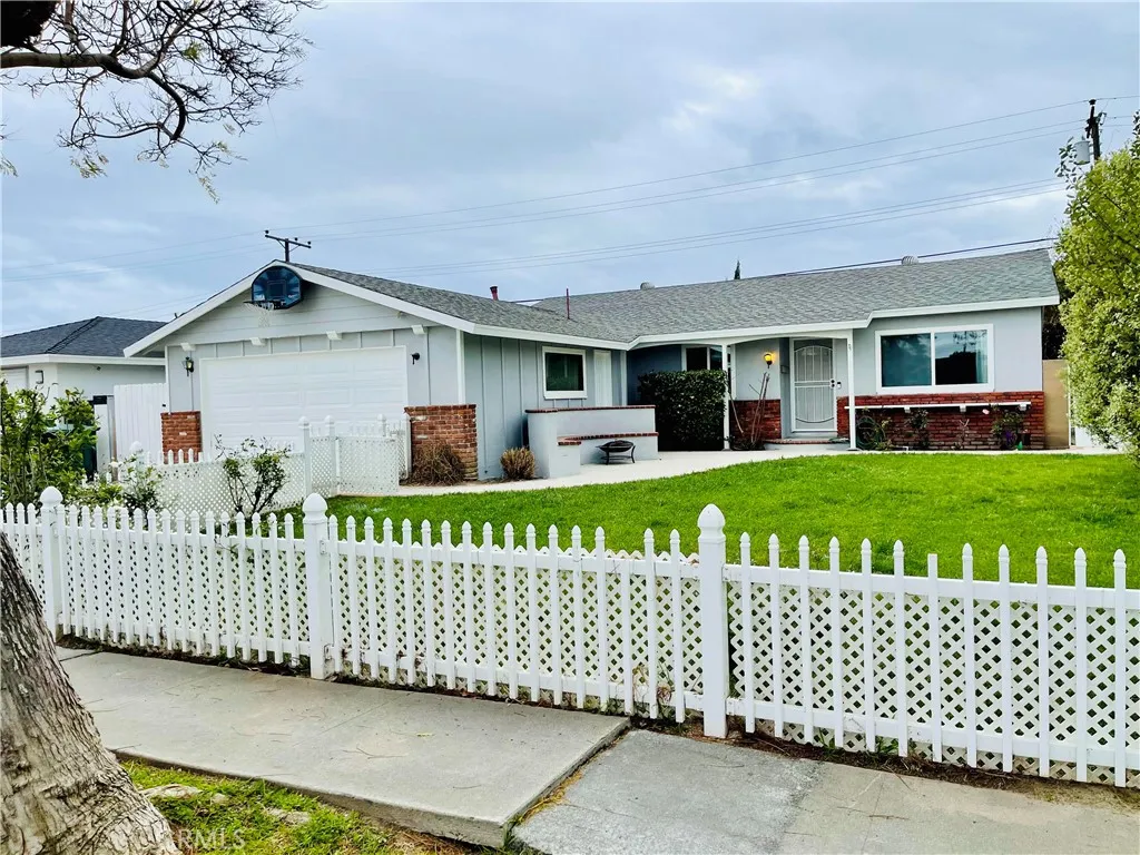 Additional image 2 of 15061 Drake Ln, Huntington Beach, CA 92647