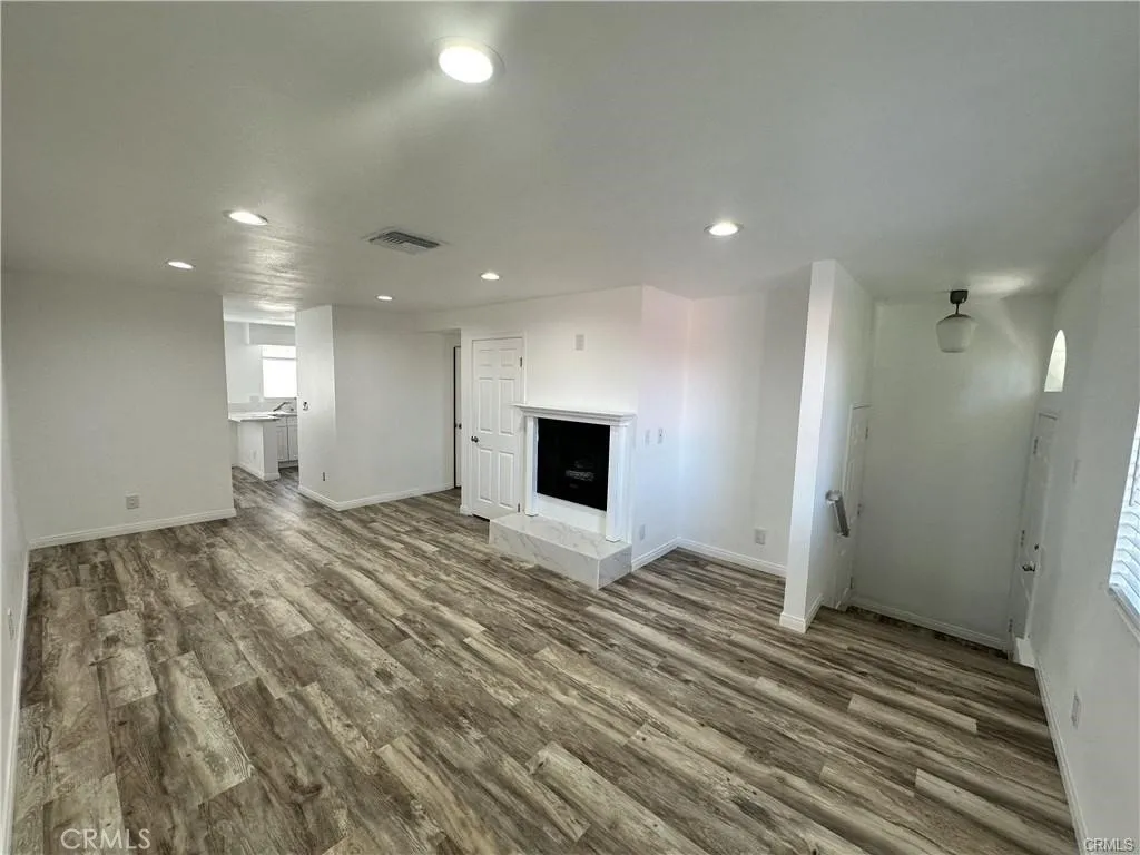 Additional image 20 of 14650 Lassen Unit 9, North Hills, CA 91345