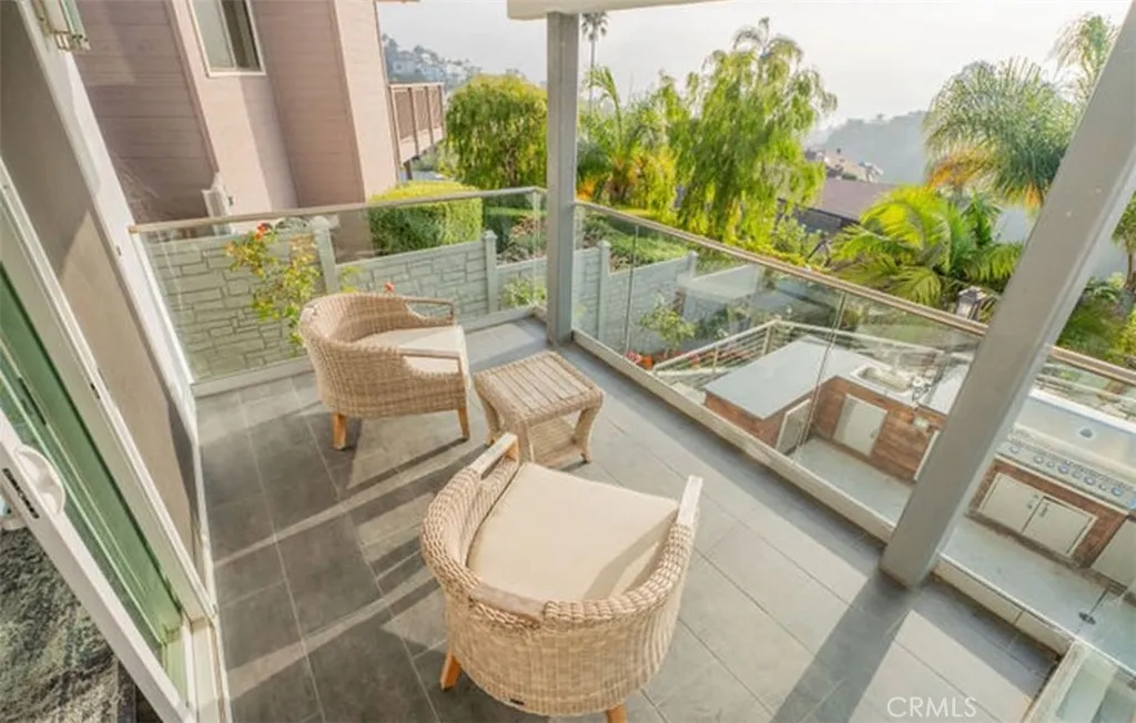 Additional image 3 of 986 Oriole Dr, Laguna Beach, CA 92651