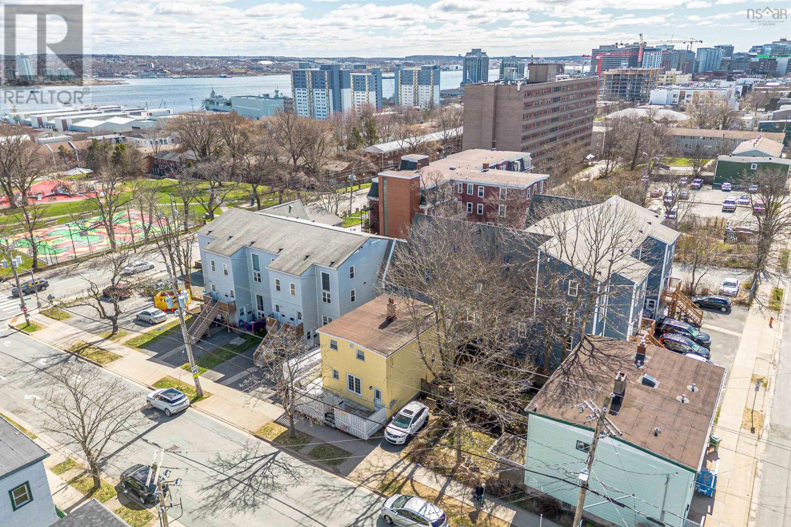 5526 Charles Street|Halifax, Nova Scotia B3K1K2