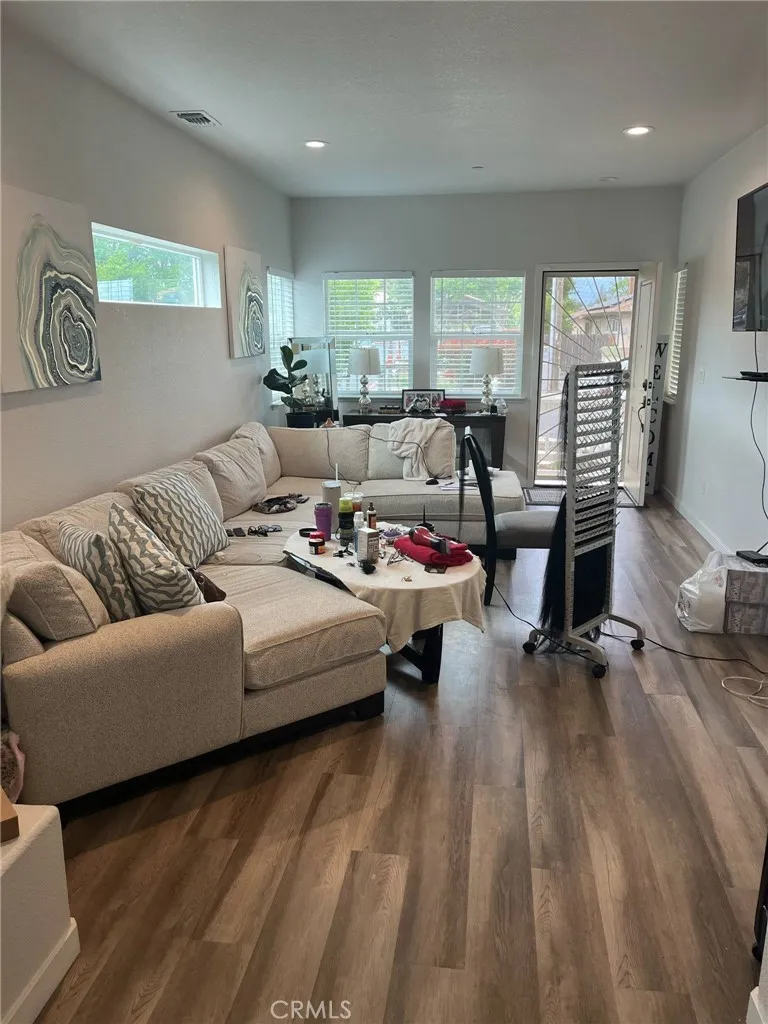 Additional image 42 of 6196 Fowler Ave, Sacramento, CA 95828