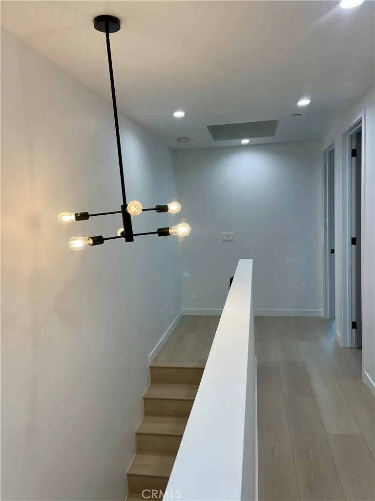 Additional image 56 of 613 W 41st Place, Los Angeles, CA 90037