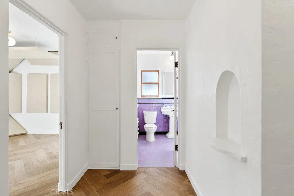 Additional image 65 of 2130 Apex, Los Angeles, CA 90039