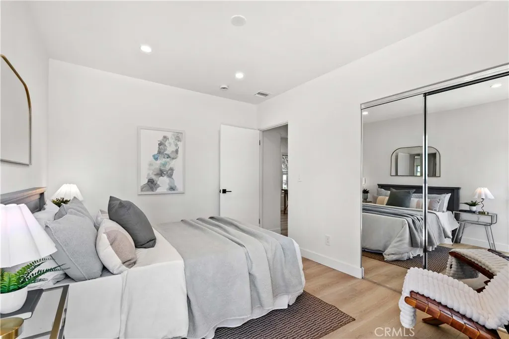 Additional image 23 of 2105 N Pass Ave, Burbank, CA 91505