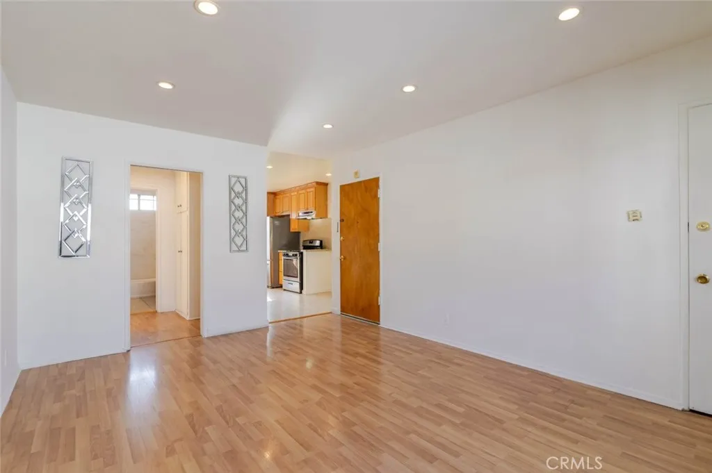 Additional image 26 of 1128 N Edgemont Street Unit 6, Los Angeles, CA 90029