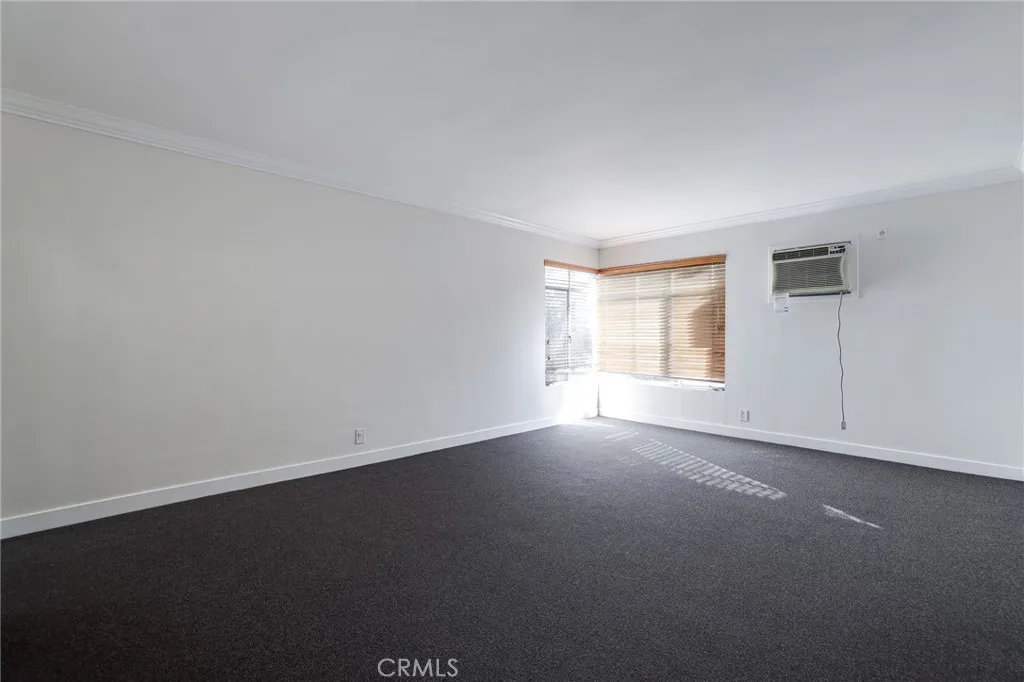 Additional image 6 of 1014 E Carson St, Long Beach, CA 90807