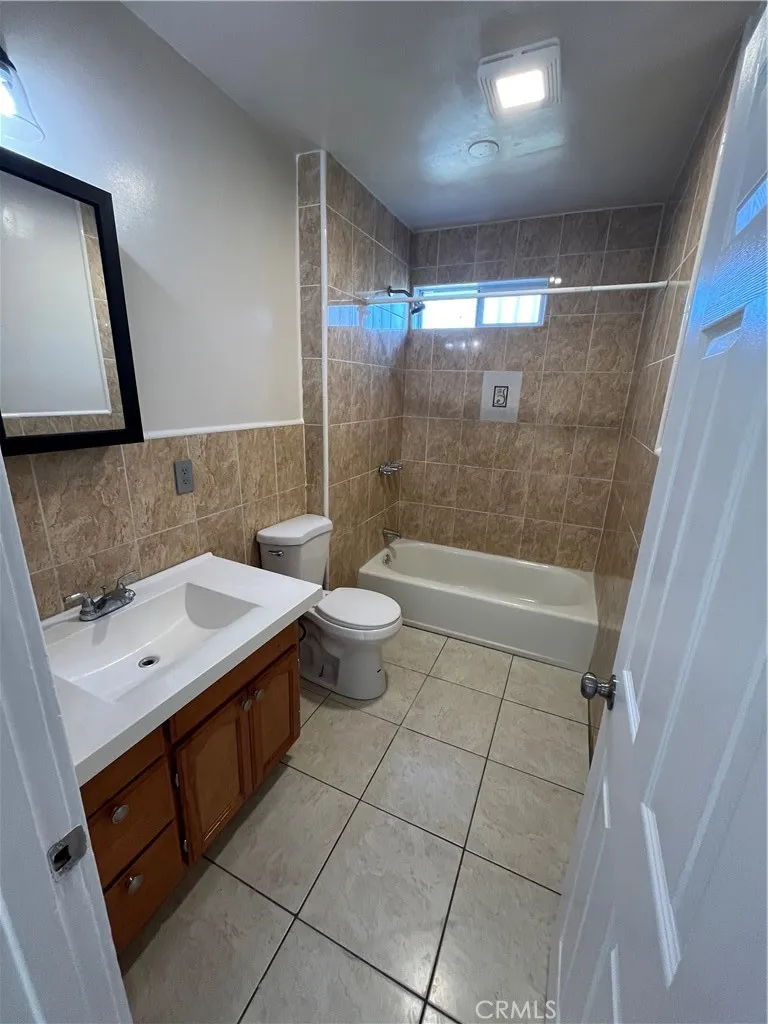 Additional image 66 of 1355 W 49th St, Los Angeles, CA 90037