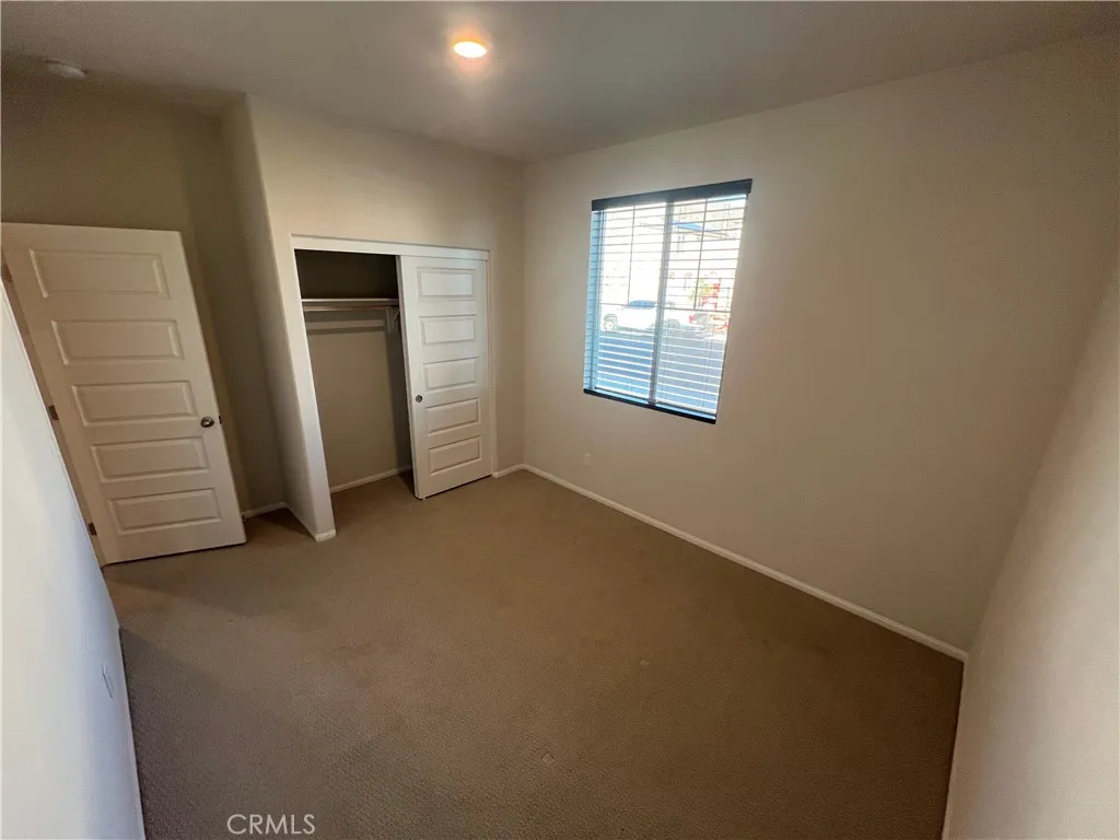 Additional image 8 of 19557 Hanging Rock Rd, Lake Elsinore, CA 92532