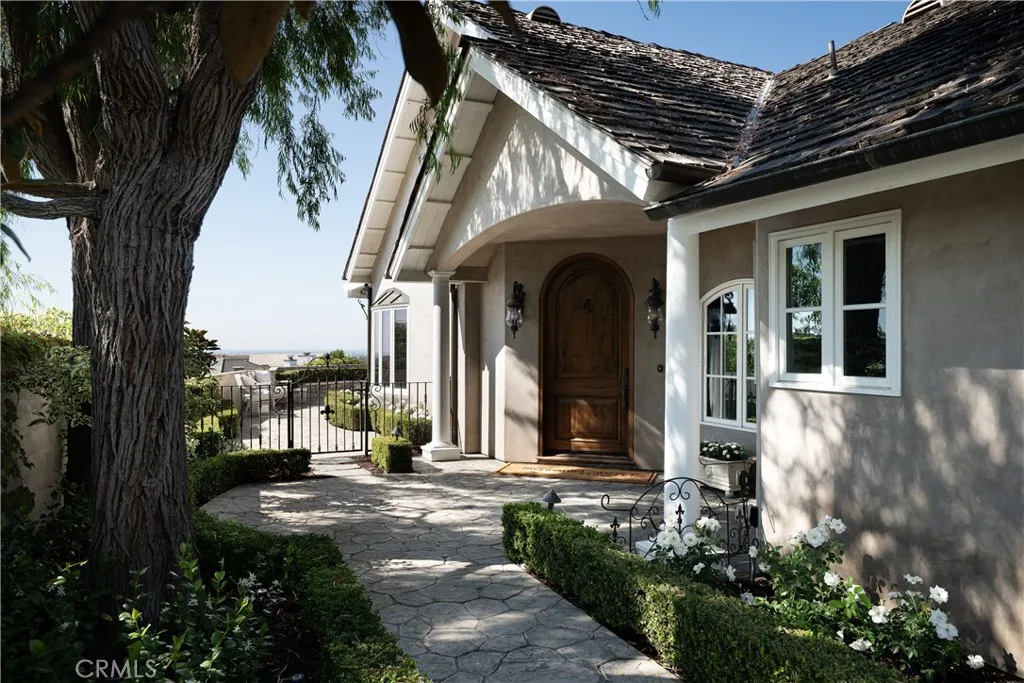 Additional image 59 of 2001 Yacht Resolute, Newport Beach, CA 92660