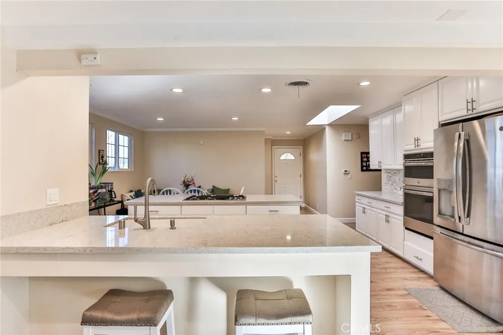 Additional image 7 of 15061 Drake Ln, Huntington Beach, CA 92647