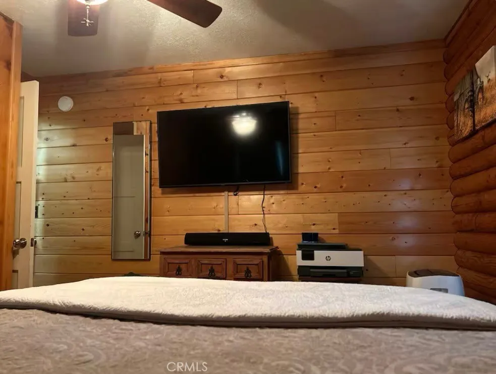 Additional image 21 of 646 Mountain View Avenue, Wrightwood, CA 92397