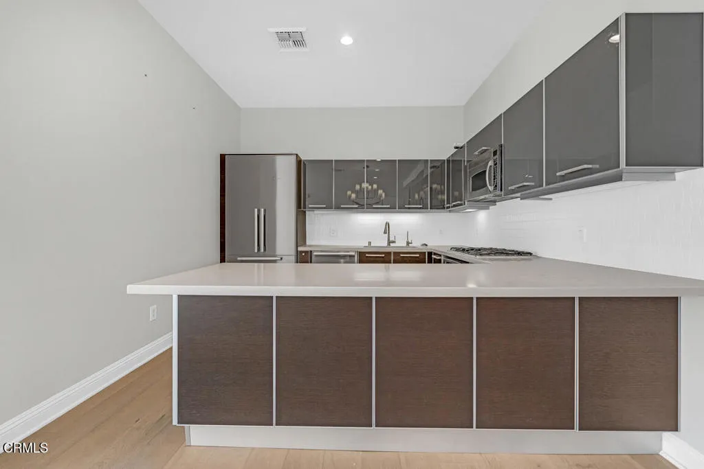 Additional image 78 of 801 S Grand Avenue Unit 1710, Los Angeles, CA 90017