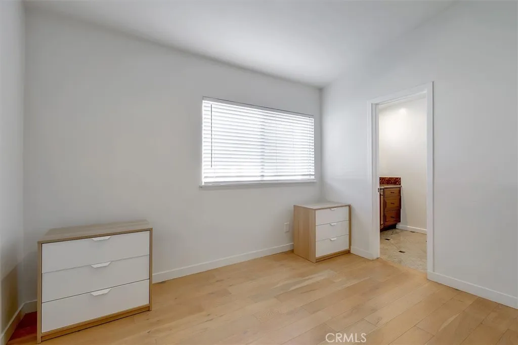 Additional image 40 of 24216 Calvert Street, Woodland Hills, CA 91367