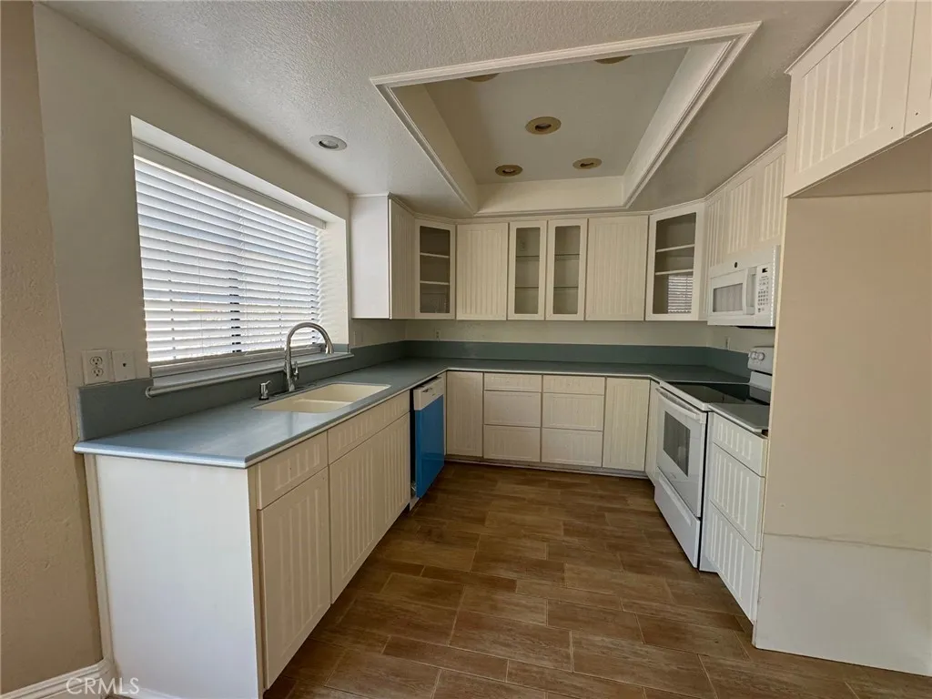 Additional image 36 of 22066 Loch Lomond Dr, Canyon Lake, CA 92587