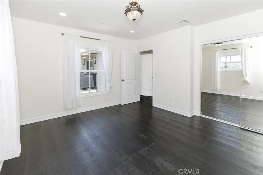 Additional image 20 of 624 Hawthorne Street Unit A, Glendale, CA 91204