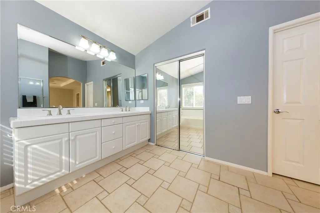 Additional image 52 of 18210 Shannon Ridge Pl, Canyon Country, CA 91387