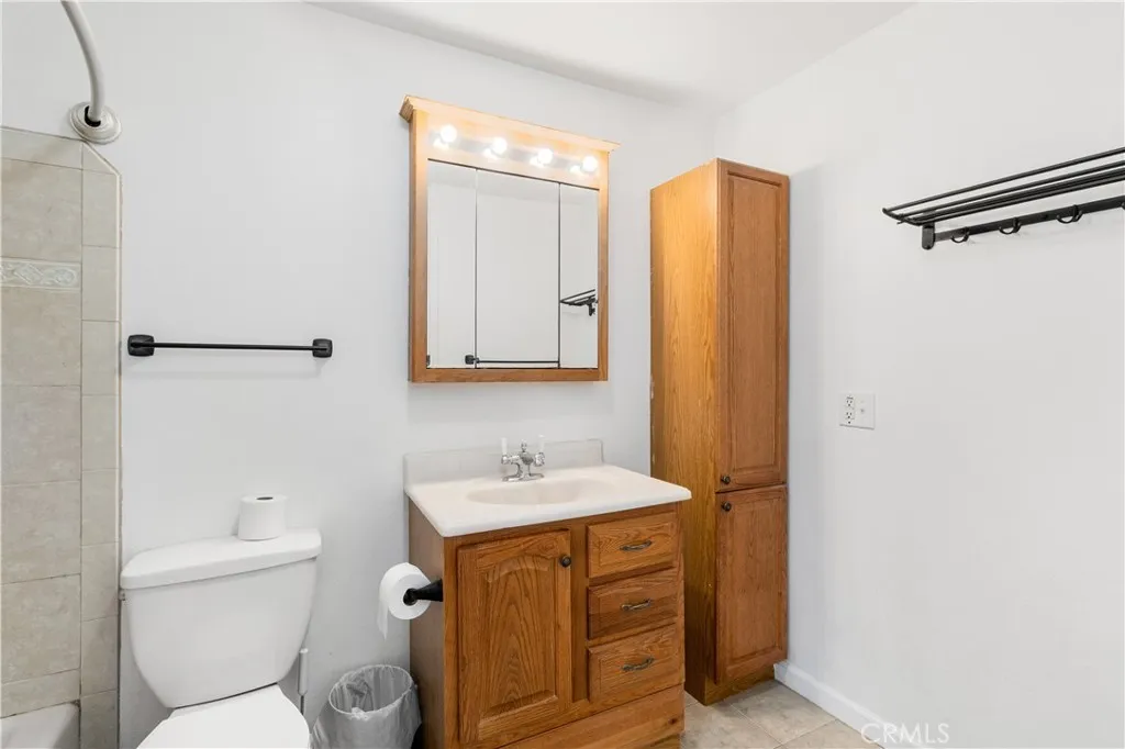 Additional image 93 of 2572 Harrison St, Riverside, CA 92503