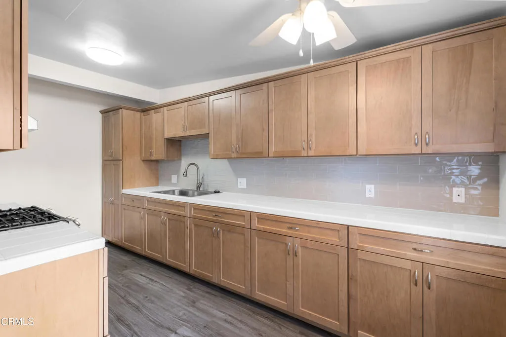 Additional image 5 of 2707 Montrose Avenue Unit 8, Montrose, CA 91020