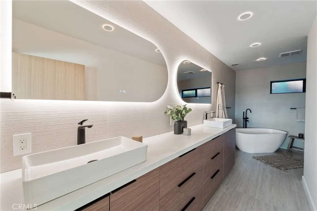 Additional image 67 of 1117 Oberlin Drive, Glendale, CA 91205