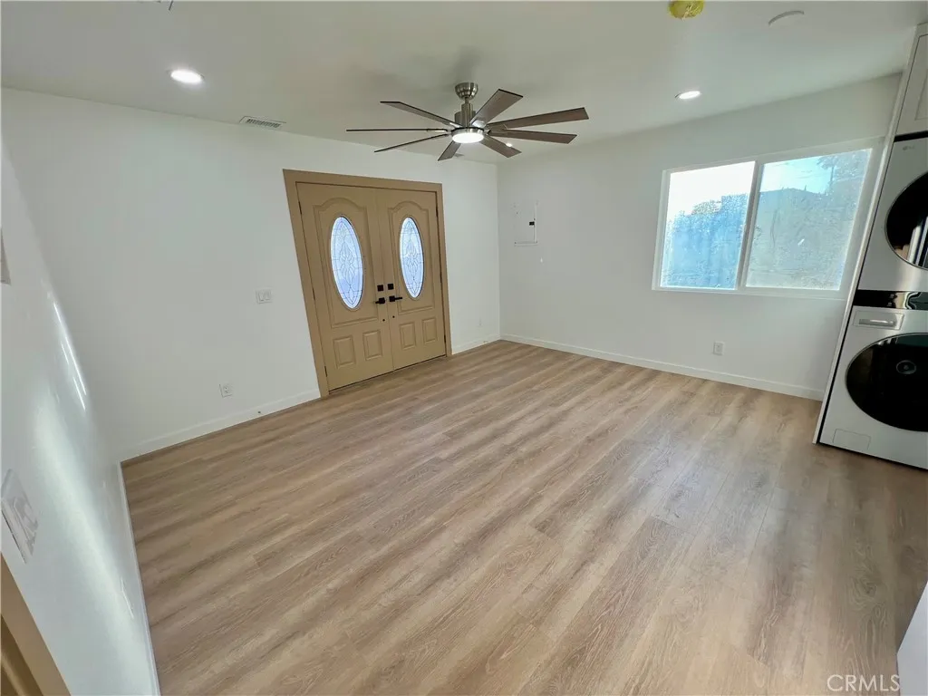 Additional image 3 of 1133 Geraldine Ave Unit B, Lancaster, CA 93535