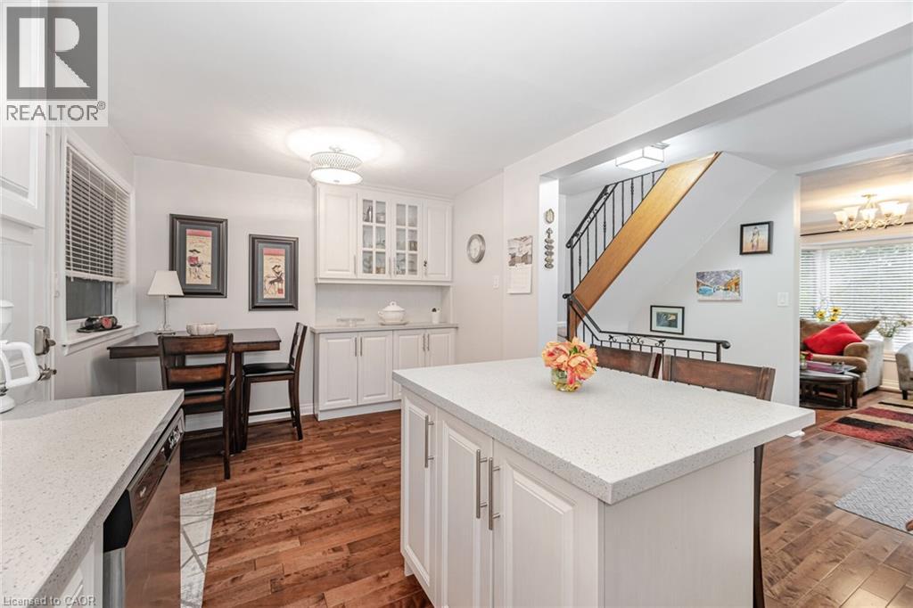 Property image for 2259 WISEMAN Court|Mississauga, Ontario L5J1P4