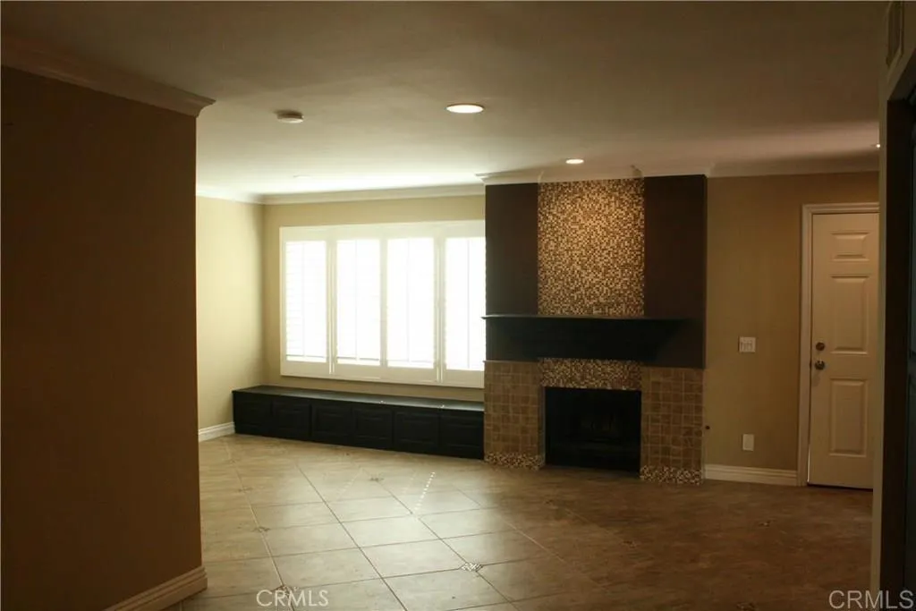 Additional image 18 of 1106 Catlin St Apt B, Simi Valley, CA 93065