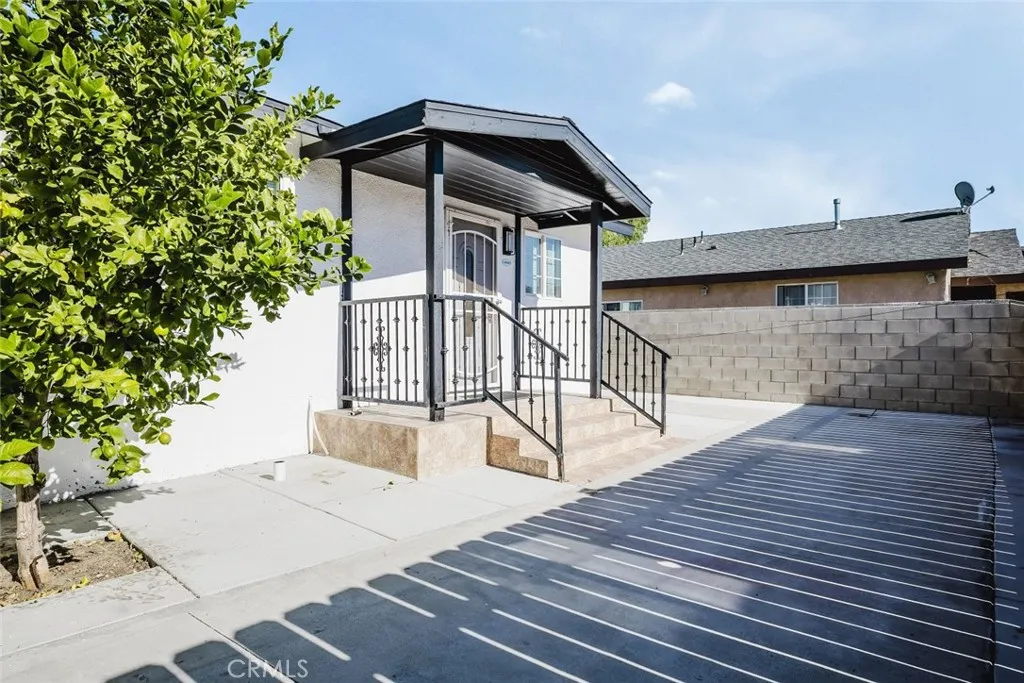 Additional image 3 of 10503 Cantara Street, Sun Valley, CA 91352